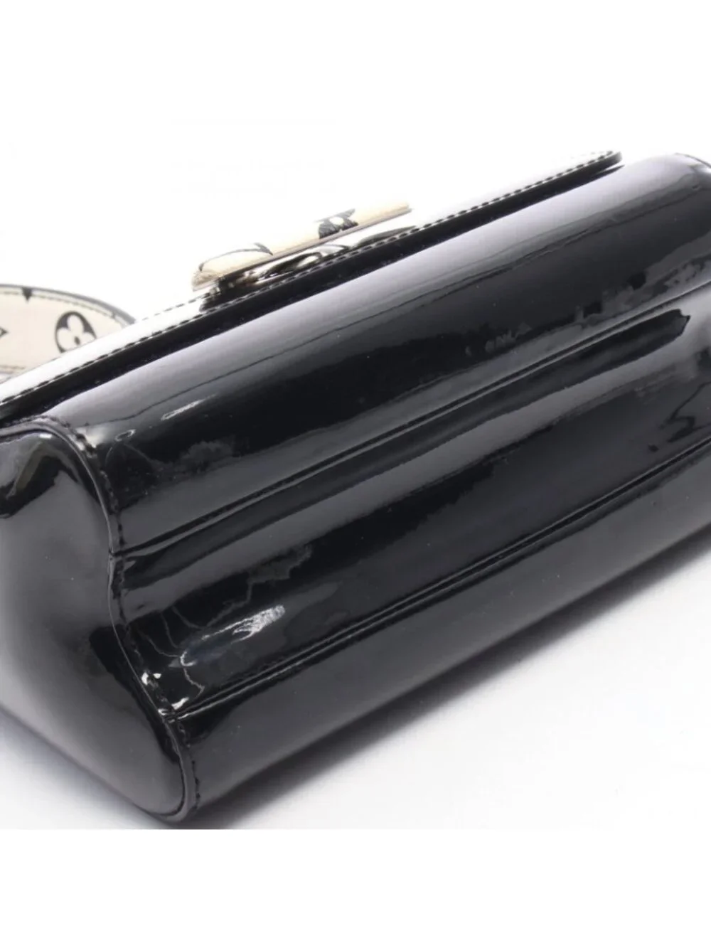 Louis Vuitton Shoulder Bag Twist PM Noir Patent Leather